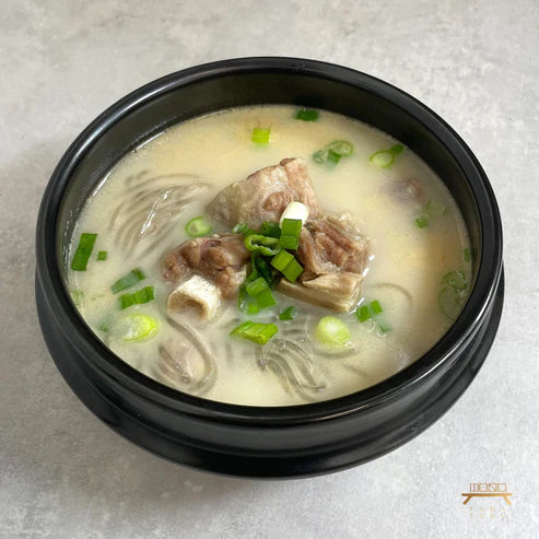 꼬리곰탕 Oxtail Soup 5월 16일(금) - 5월 18일(일)