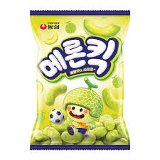 <p>Nongshim, Banana Kick 45g</p>